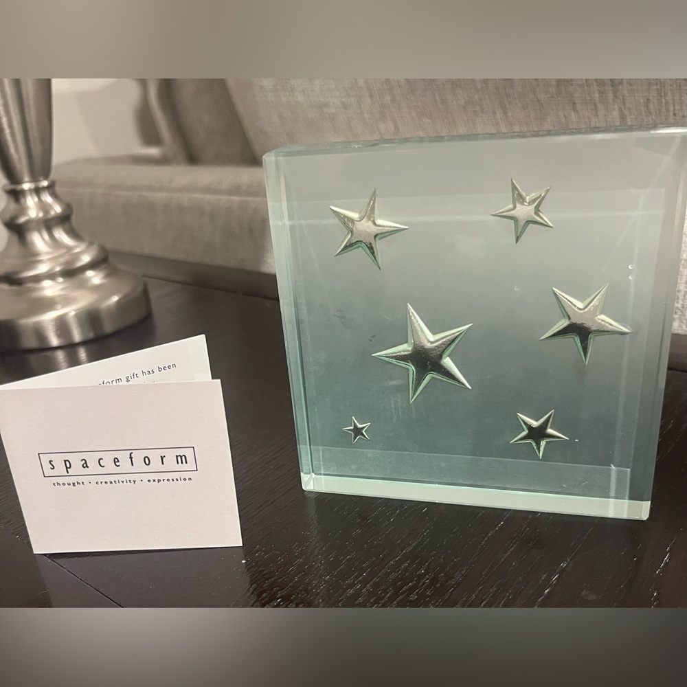 Spaceform London Glass Design Giftware. New 4x4